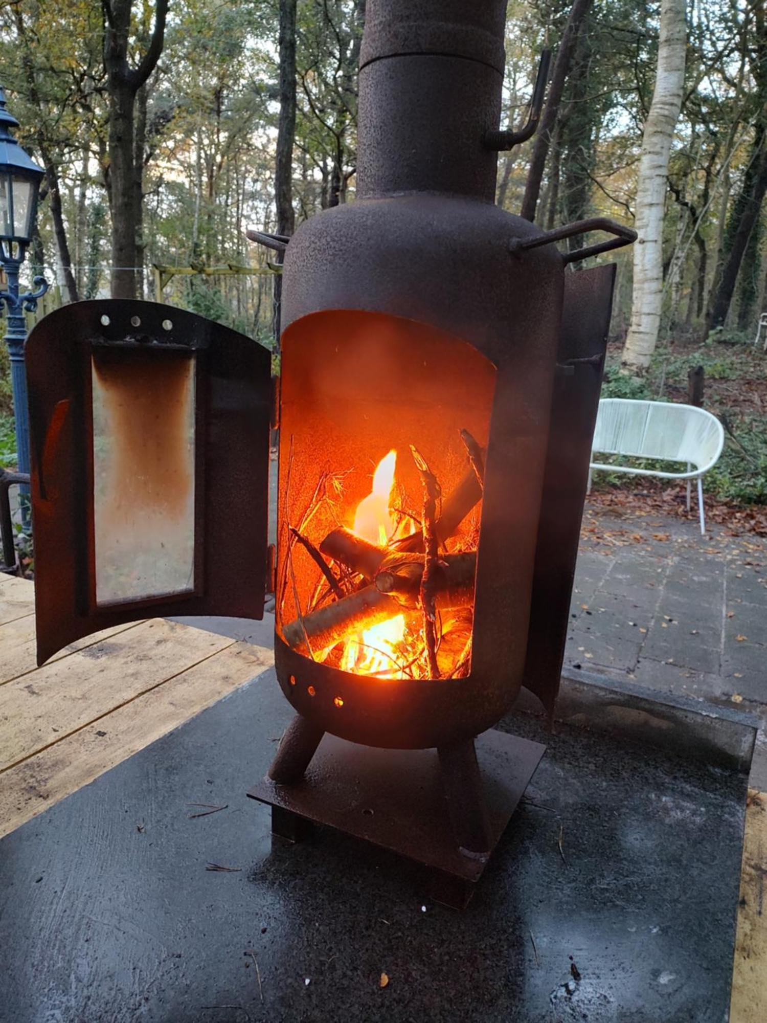 Chalet Met Veranda Aan Bosrand Vledder 外观 照片
